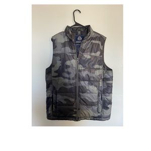 American Rag Camouflage Puffer Vest